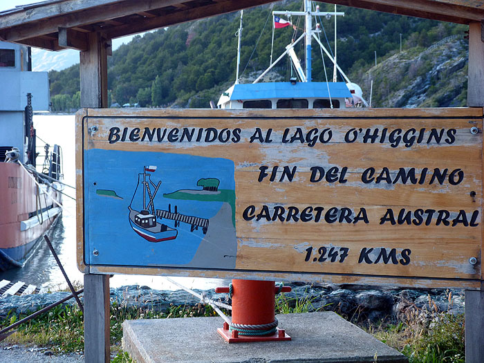 CL0214EP0435_lago-o-higgins.jpg [&copy; Last Frontiers Ltd]