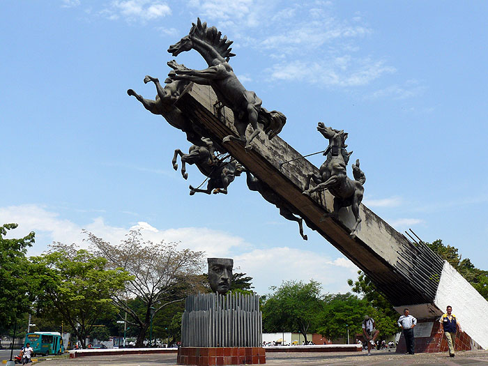 CO0209AB183_neiva.jpg [&copy; Last Frontiers Ltd]