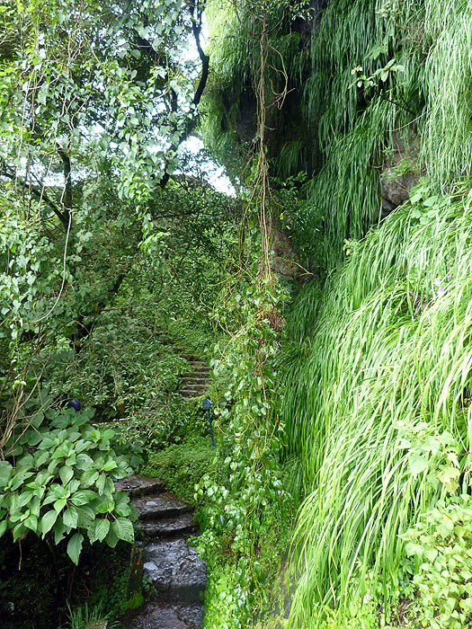 SV0913SM0451_san-salvador-puerta-del-diablo.jpg [&copy; Last Frontiers Ltd]