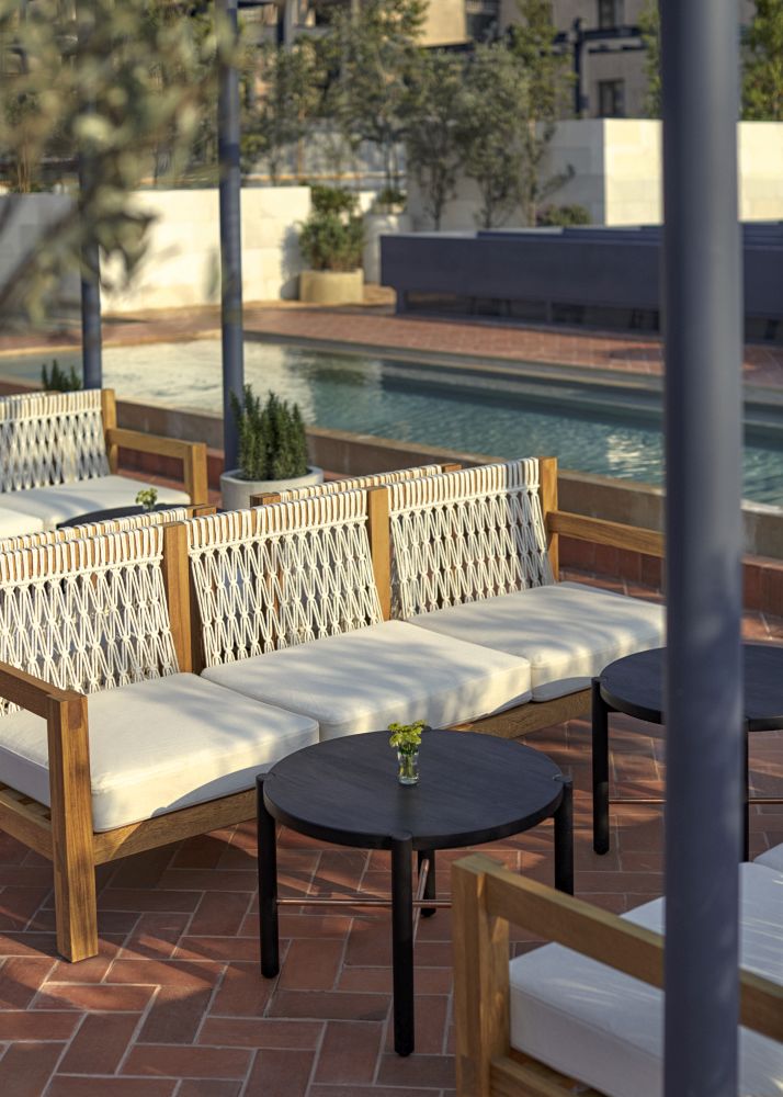 MX2004CM003_circulo-mexicano-rooftop-and-pool.jpg [&copy; Last Frontiers Ltd]